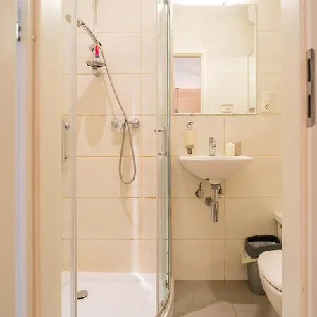 Old Town N1 - By Rentujemy 克拉科夫