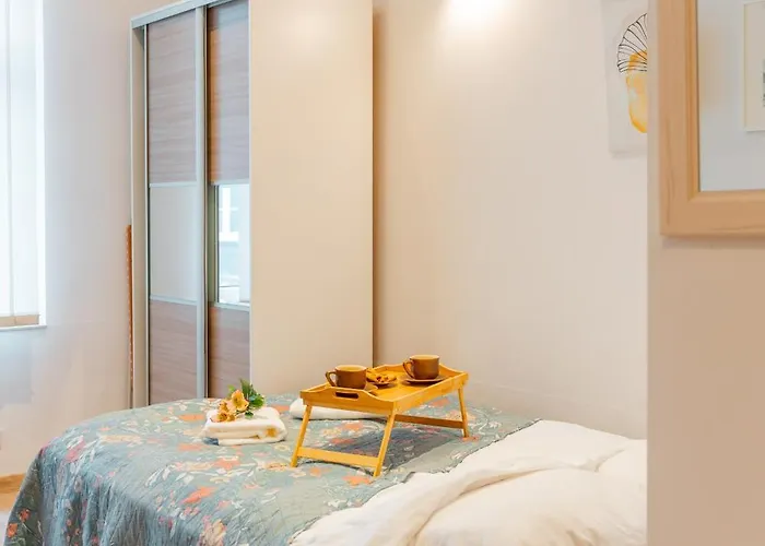 Old Town N1 - By Rentujemy