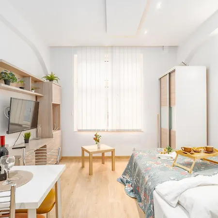 Old Town N1 - By Rentujemy Apartment *
