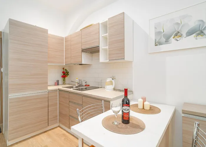 Apartment Old Town N1 - By Rentujemy *